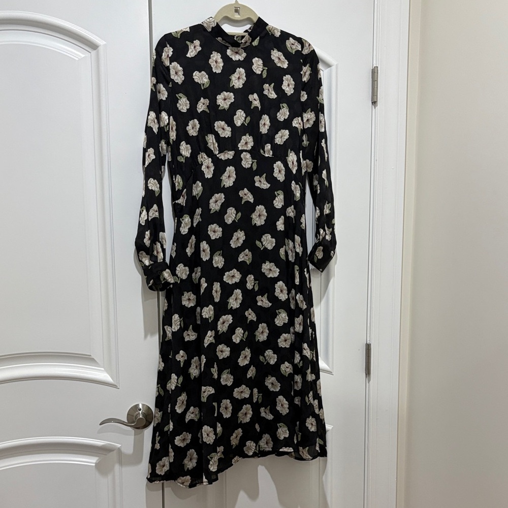 Zara Floral Black and White midi Dress
